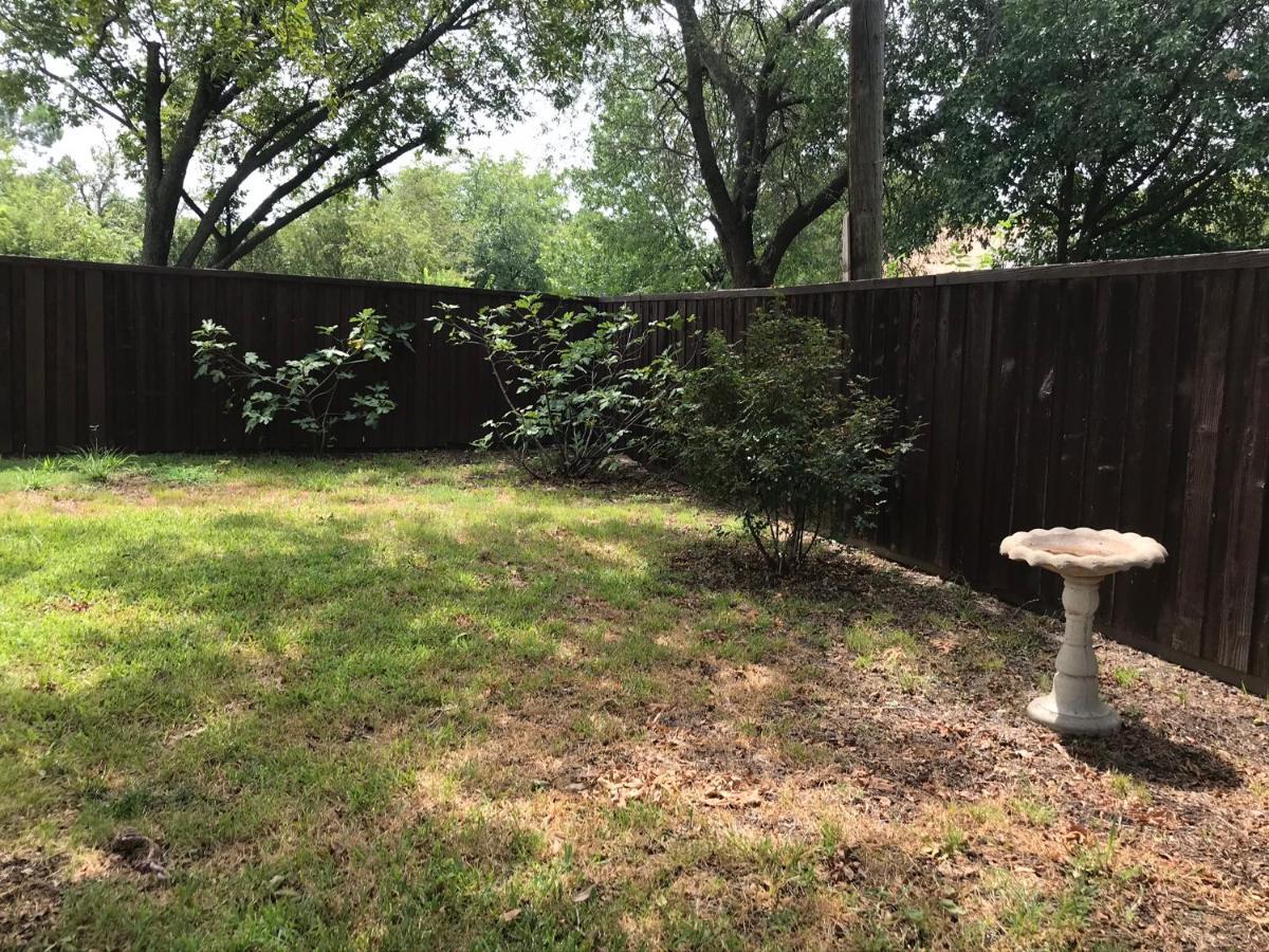 Oasis 3 Near Dfw Airport With Mediterranean Setting Irving Exterior foto