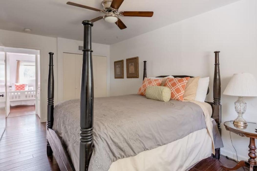 Oasis 3 Near Dfw Airport With Mediterranean Setting Irving Exterior foto